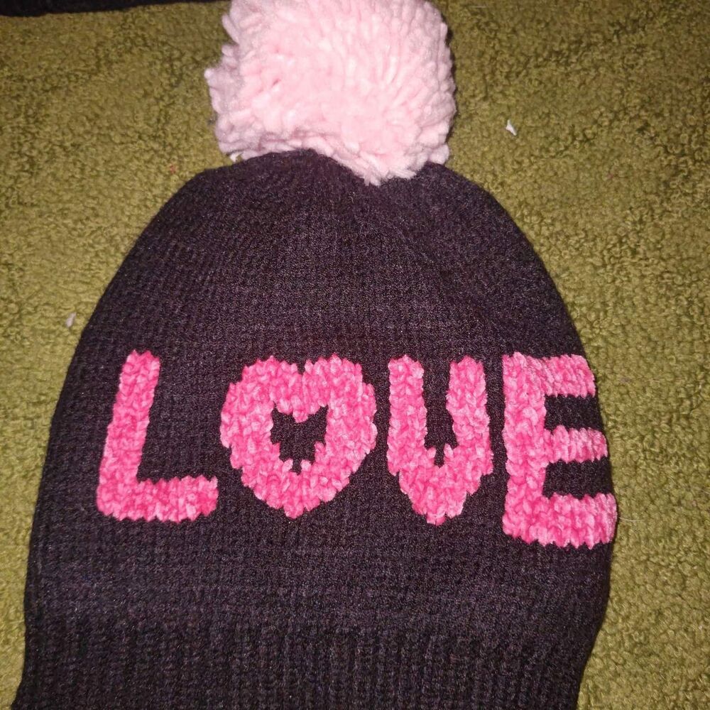 Women's Super Soft Fleece Love Winter Hat - Pink/Black - New